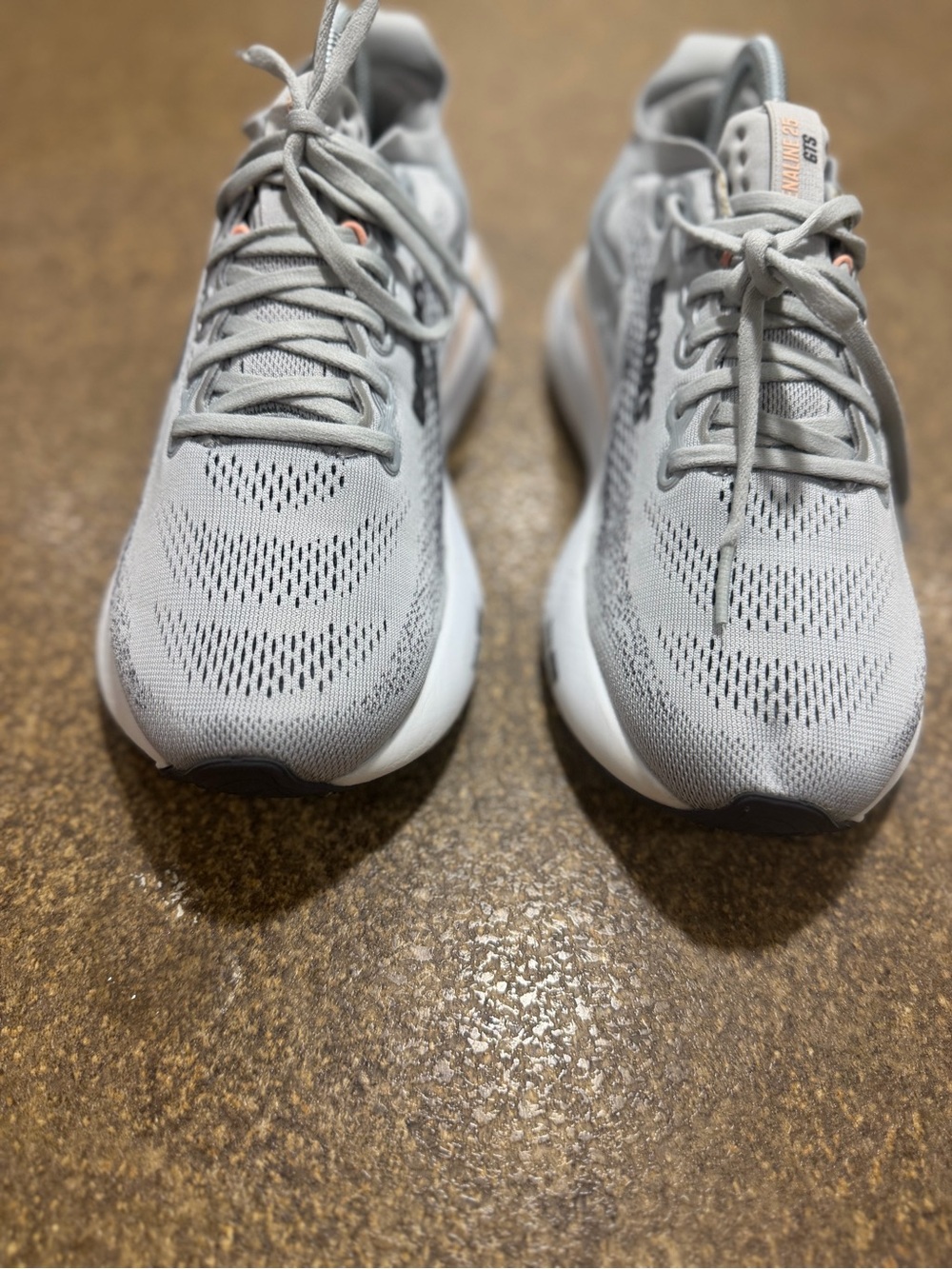 Brooks Women's Light Gray Knit Running Sneakers